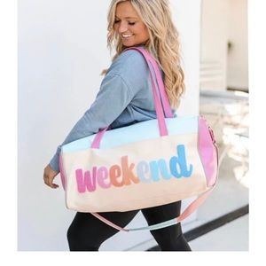 JADELYNN BROOKE weekend duffle bag